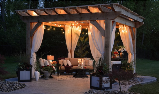 How to Decorate a Pop-Up Gazebo